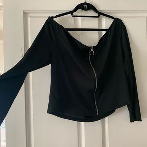 Off the shoulder sexy top with zipper